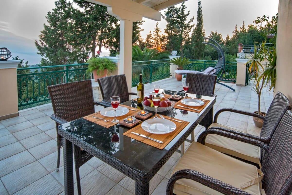 Paxoi Serene Oasis - Mylos Mediterranean Charm Arvanitakeika Exterior foto