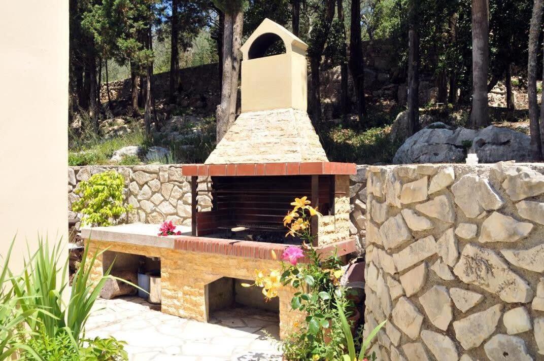 Paxoi Serene Oasis - Mylos Mediterranean Charm Arvanitakeika Exterior foto